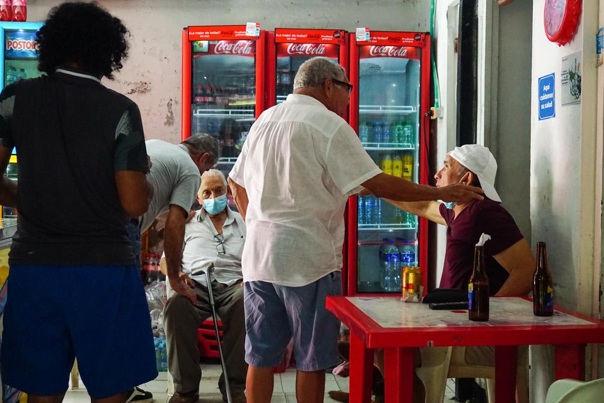 refresqueria-el-che-2.jpg refresqueria-el-che-2.jpg