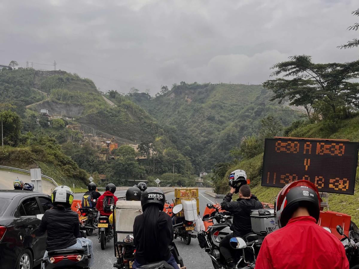 Cruzando Suramérica: 1 — Medellín a Marsella